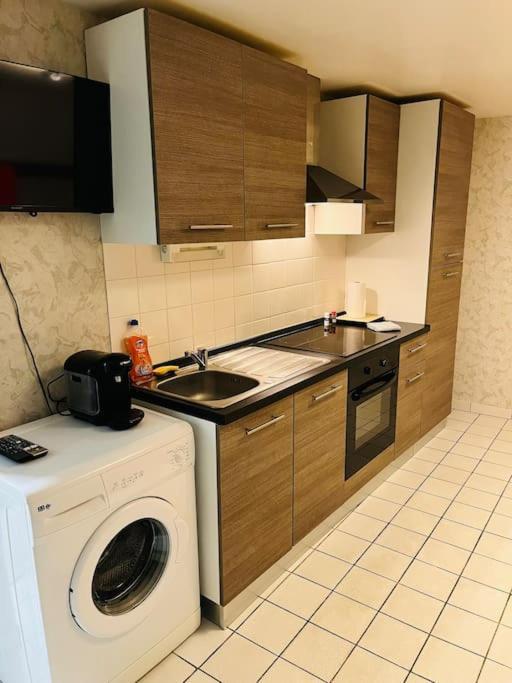 Appart Illy Cosy Et Confortable Saint-Etienne  Bagian luar foto
