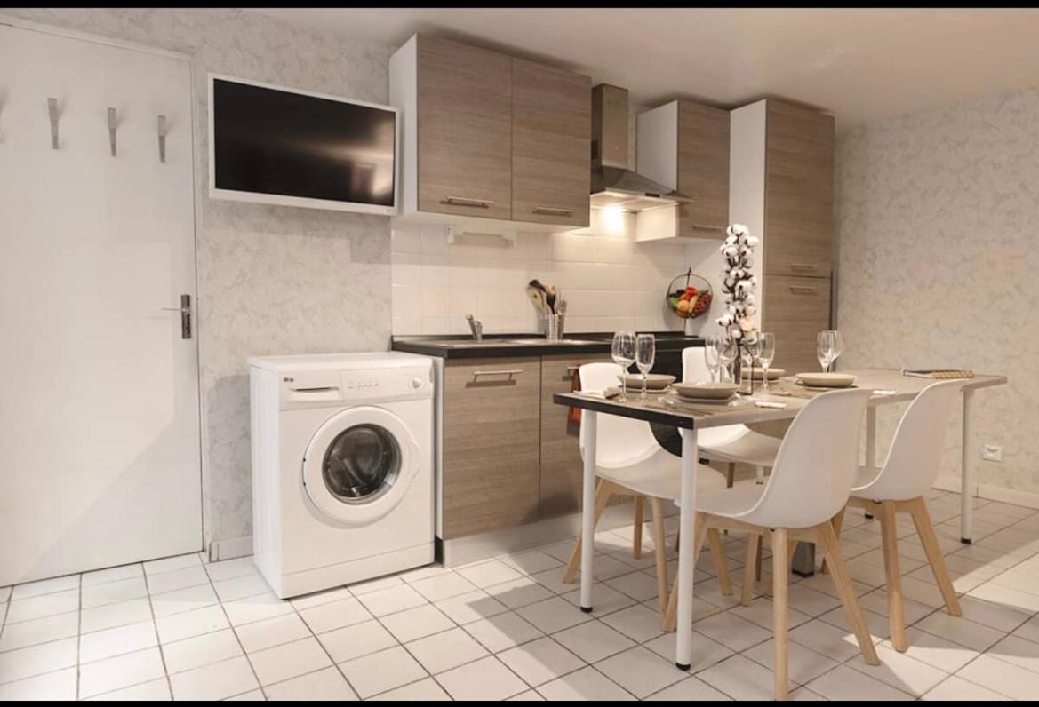 Appart Illy Cosy Et Confortable Saint-Etienne  Bagian luar foto